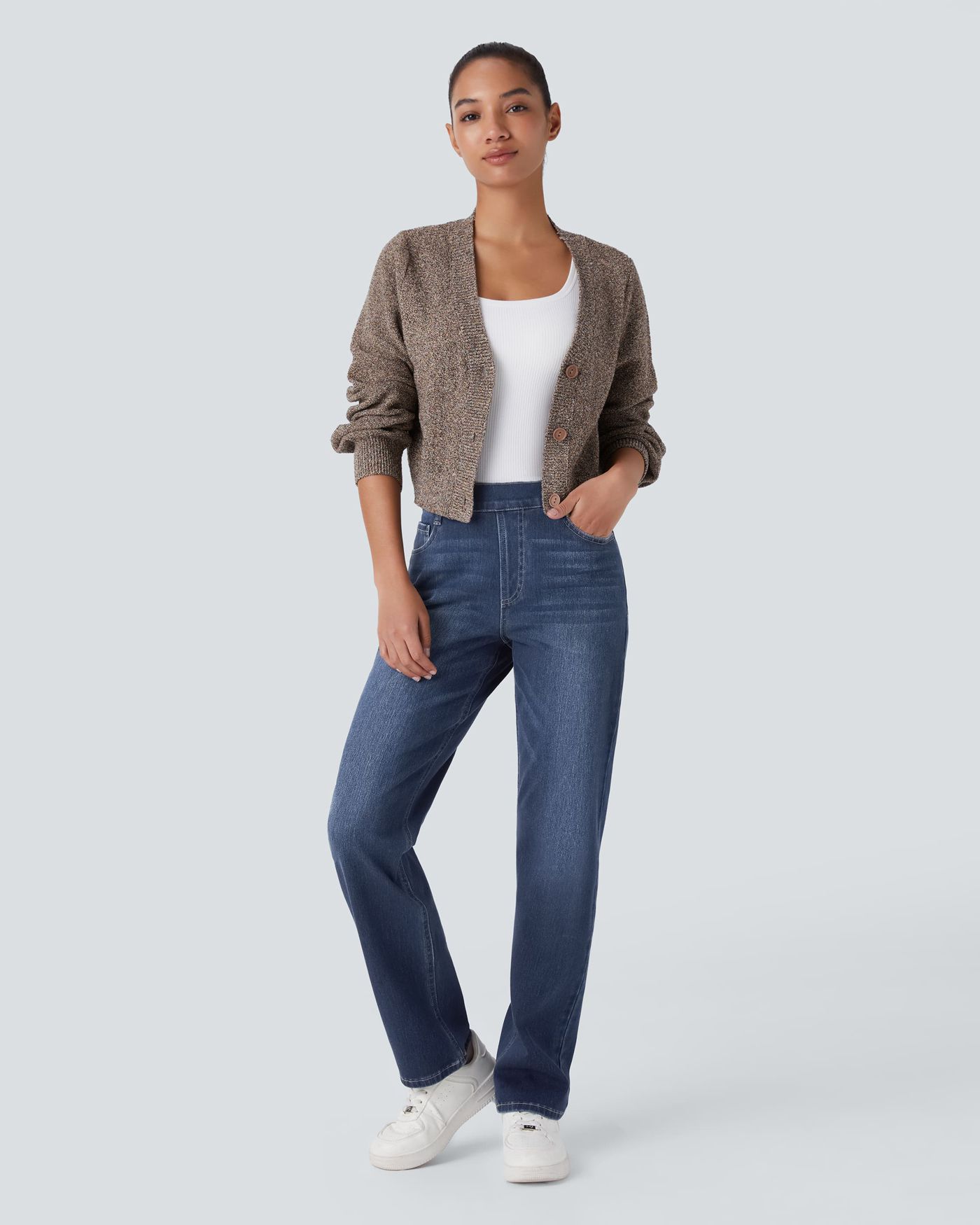 Elongates With a Streamlined Design