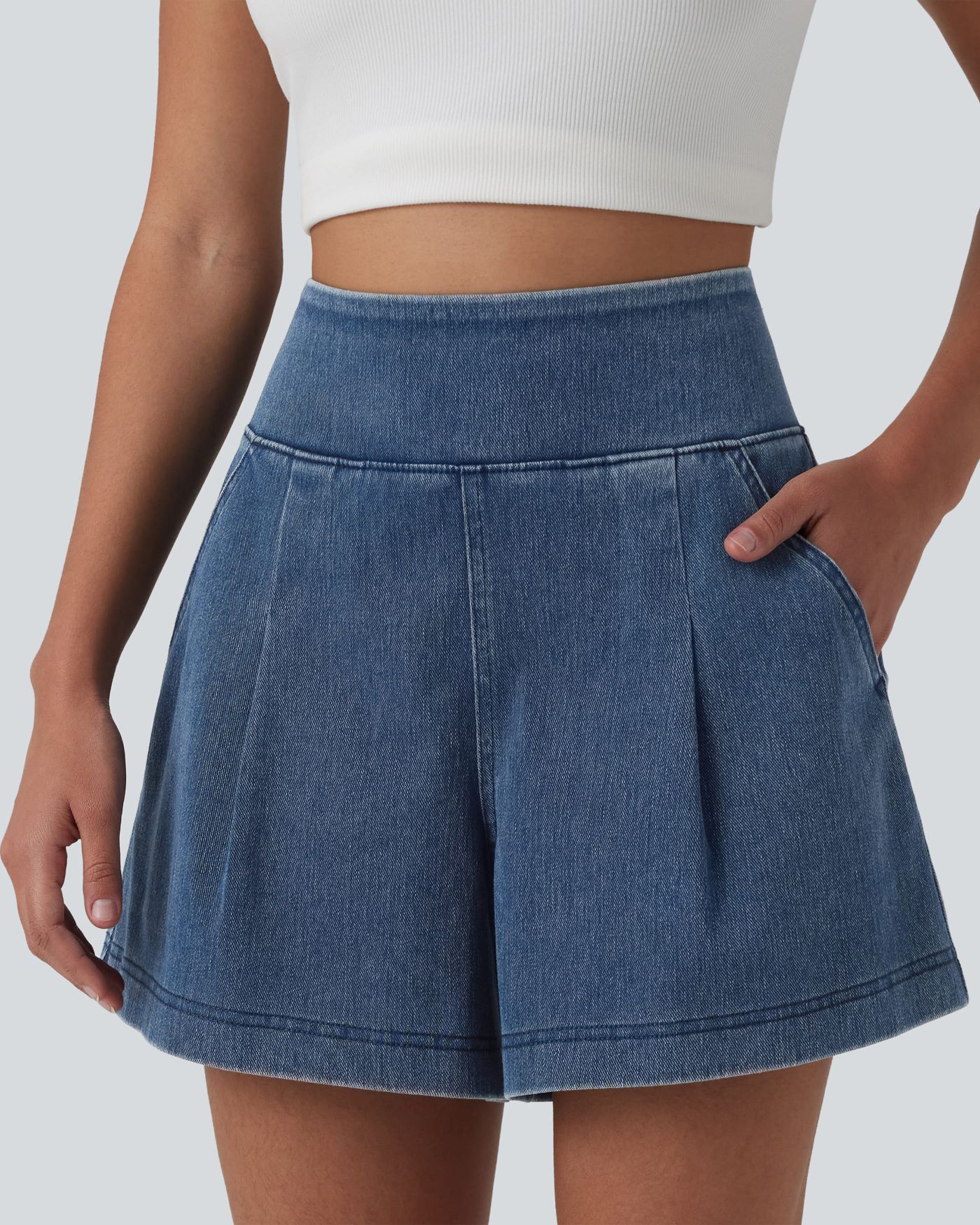 Figure-Flattering Silhouette
